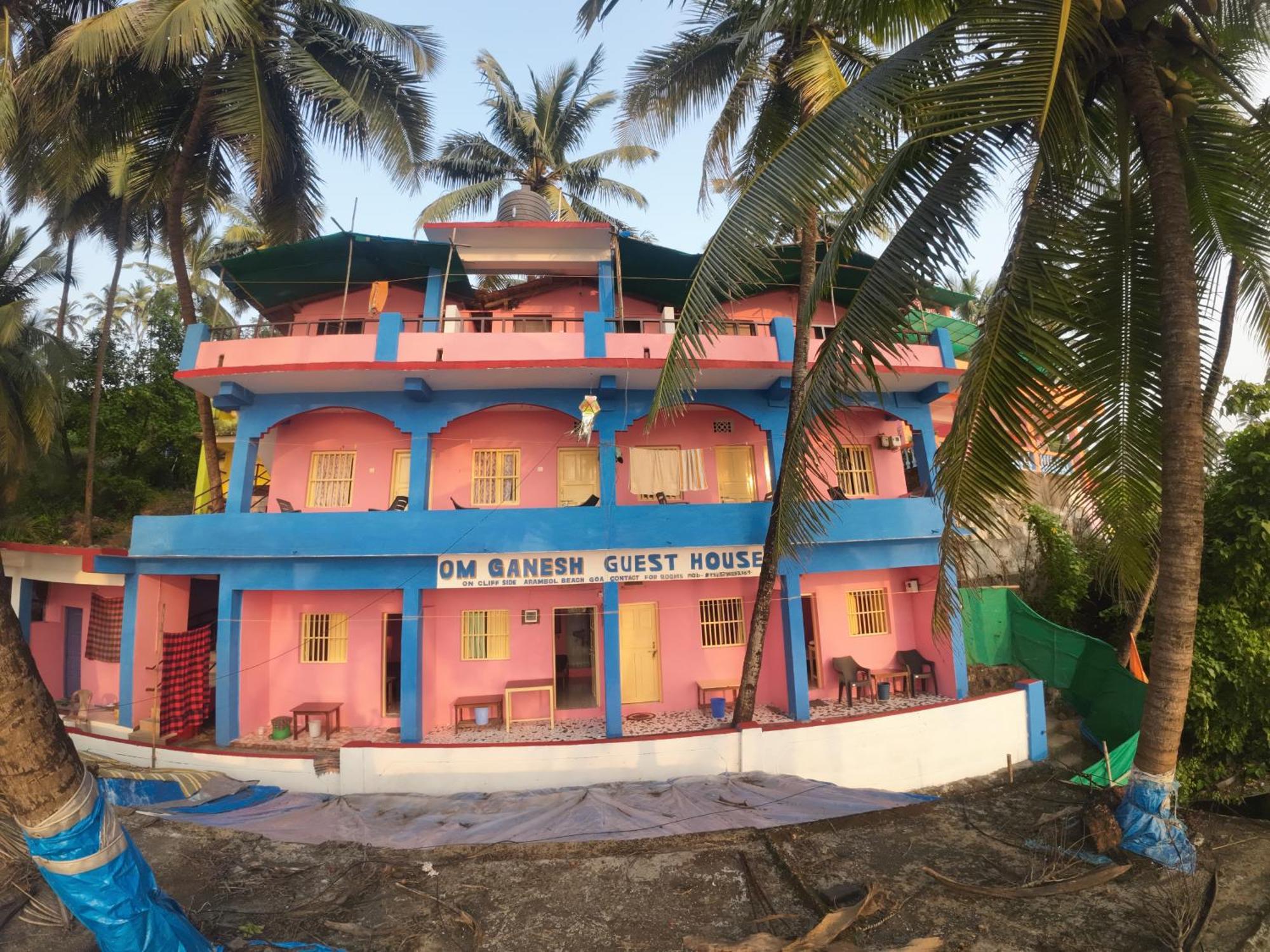 Om Ganesh Guest House Cliffside Arambol Exterior photo